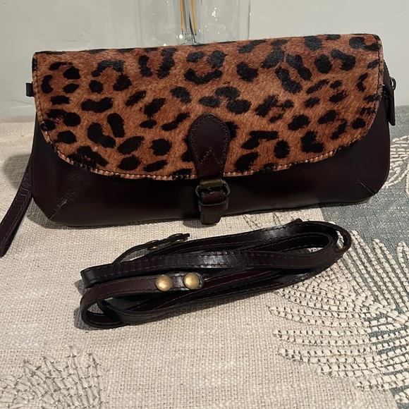 Crossbody bag - Picture 3 of 4